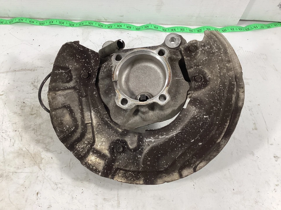 BMW 335I 2007-2013 husillo delantero derecho nudillo rueda buje cojinete 626444 OEM. Foto 1 de 4