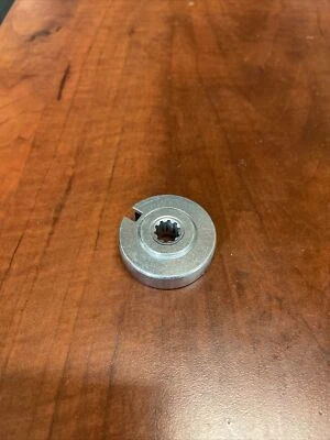 New Genuine Parts Flanged Washer For Ryobi RYEDG12 Expandable Edger Attachment - Image 1 of 4