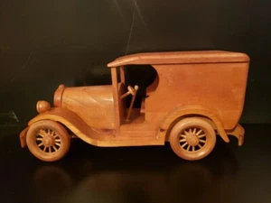 WOODEN 1920'S FORD T CAB PADDY PIE DELIVERY WAGON HAND CRAFTED DETAIL 13 IN. - Picture 1 of 10