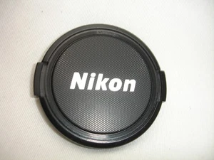 Retro Genuine Nikon NIKKOR 58mm Snap-on Front Lens Cap - Picture 1 of 3