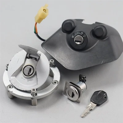 Juego de llaves originales KTM 690DUKE (1 llave, 3 tipos) modelo 2013, inspección/bloqueo Foto 1 de 4