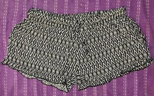 Womens Shorts Size L - Picture 1 of 2