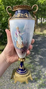 Antike französische Sevres Porzellan vergoldete Ormolu montierte Vase signiert Pajot um 1860 - Bild 1 von 14
