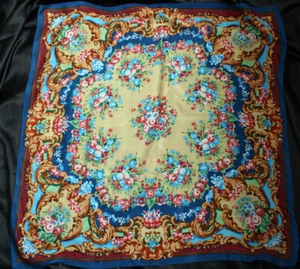 DIANE VON FURSTENBERG Seidentuch Blumenmuster blauer Rand   - Bild 1 von 5