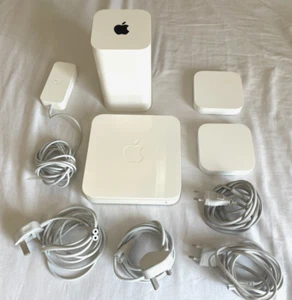 Apple Time Capsule 3TB A1470, Airport Extreme A1143, 2 x Airport Express A1392 - Picture 1 of 12