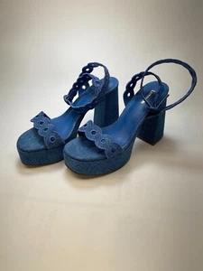 Sandalia Larroudé para mujer Dolly Broderie en azul denim apedreado talla 8 - Imagen 1 de 10