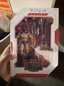 WWE Ultimate Edition Demon Finn Balor Actionfigur in Defender Protector - Bild 1 von 4