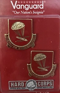 GENUINE U.S. ARMY CREST: 377TH FIELD ARTILLERY REGIMENT - MOTTO: FIRMITER ET FID - Picture 1 of 1