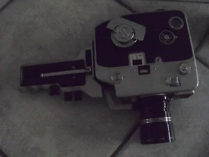Filmkamera CINEMAX AUTO GRIP 1E85 Auto ZOOM Obj.F:,6 8,5 - 42,5mm - Bild 1 von 9
