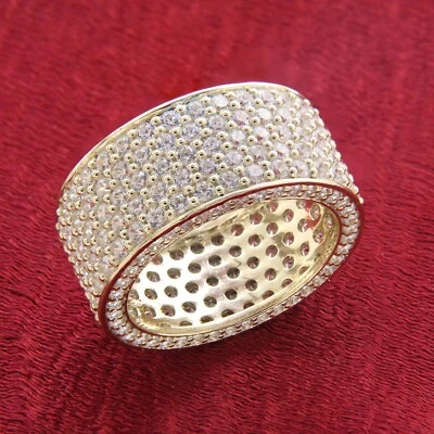 Anillo de oro amarillo de 10 quilates con racimo de diamantes cultivados en laboratorio redondo de 5,00 quilates certificado Foto 1 de 4
