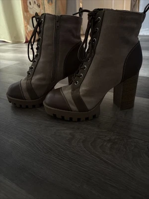 Botas Mujer Talla 8 1/2 Cremallera y Cordones Marrón Gamuza Foto 1 de 4