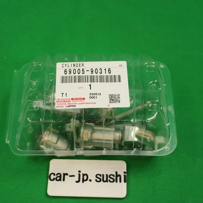 TOYOTA Genuine LAND CRUISER BJ41 FJ40 Ignition Cylinder Lock Key 69005-90316 OEM - Imagem 1 de 4