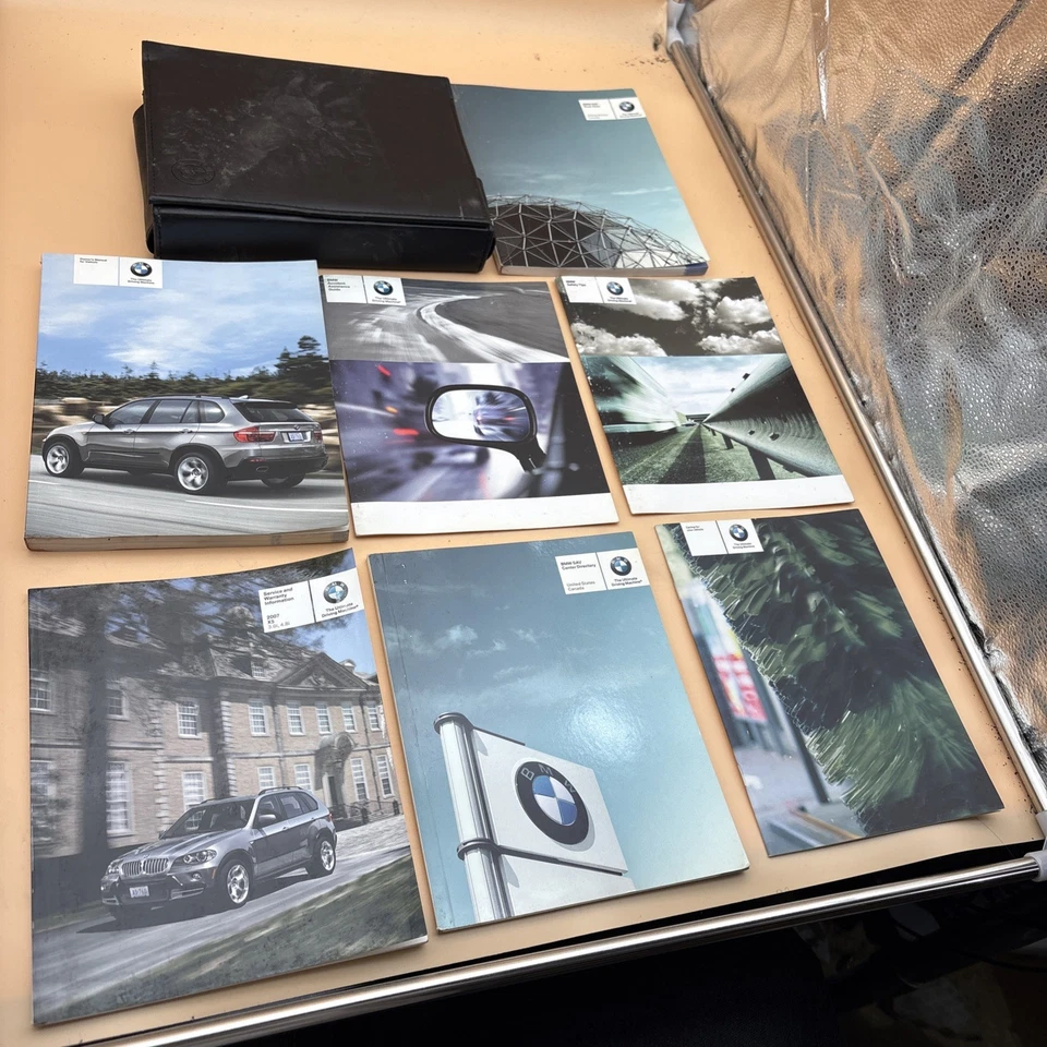 BMW X5 2007 manual del propietario garantía de servicio con estuche incluido Foto 1 de 3