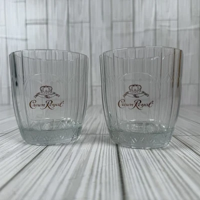 Juego de 2 vasos Crown Royal Whiskey Rocks logotipo DORADO Foto 1 de 4
