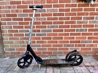  Scooter de acrobacias piratas extremos, plegable - apenas usado Foto 1 de 4