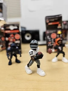Davante Adams Las Vegas Raiders NFL Spielwechsler 2" Figuren Serie 1 - Bild 1 von 10