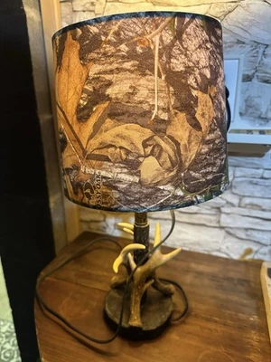 Lámpara Decorativa Astler Roble Mossey Camuflaje 2012 con Pantalla Decoración Cabina Luz Foto 1 de 4