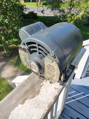 Motor de CA Westinghouse modelo 311P121-B: 1/2 HP: 1175 rpm: tipo FJ: 115V: 60Hz Foto 1 de 4