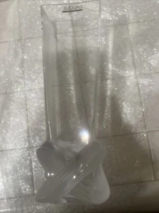 LALIQUE, FRANCE, LUCCA LARGE CLEAR & FROSTED CRYSTAL VASE 11" - Picture 1 of 9