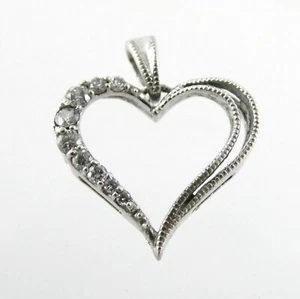 HDS Helzberg Sterling Silver Natural Diamond Heart Pendant 925 .8g 5/8 Inch - Picture 1 of 13