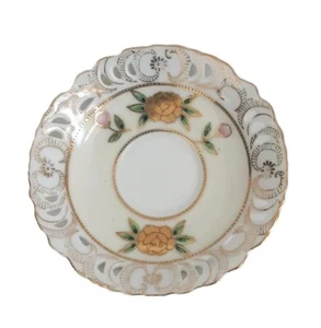 Tea Cup Saucer 5 in. made in Japan floral design gold trimmings  - Afbeelding 1 van 5
