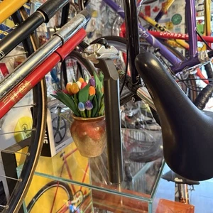 VINTAGE 1980's MAVIC 330 SEATPOST - 27.2 DIAMETER - BLACK - SUPER CLEAN UNCUT - Picture 1 of 11
