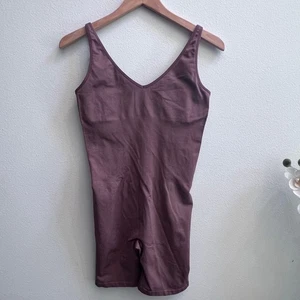 Pink Active 6" NAHTLOSES TRAINING Einteiler braun Größe Small - Bild 1 von 4