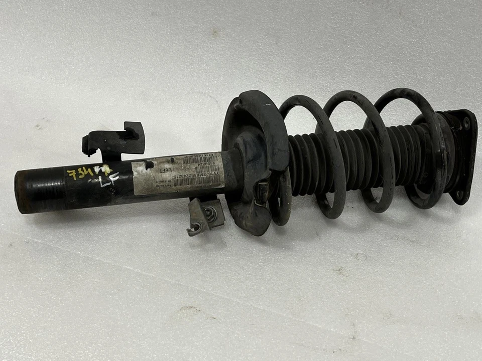 2011 VOLVO C30 LEFT DRIVER SIDE FRONT STRUT SPRING COMFORT 31277590 Foto 1 de 4