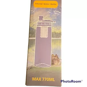 YaNovate Filter Water Bottle (NEW) Green Removes 99% of Bacteria 770ML - Picture 1 of 4