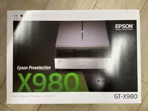 Epson Proselection EPSON GT-X980 High Quality Scanner Real 6400 dpi 100V - Picture 1 of 8