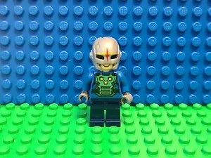 Lego Nova Corps Officer Minifigure sh128 76019 Marvel Super Heroes CMF Lot Rare  - Picture 1 of 6