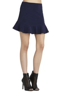 Falda dobladillo con volantes curvos azul marino BCBGeneration para mujer talla 6 $68 - Imagen 1 de 2