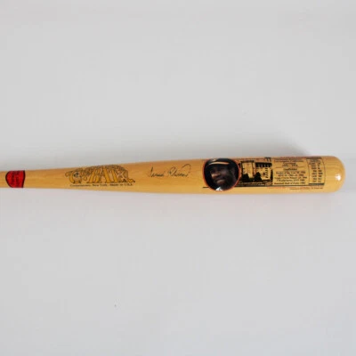 Frank Robinson Signed Bat Limited Edition COA Cooperstown - Image 1 of 4