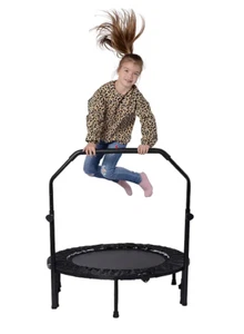 FitSmart faltbares Trampolin (mit Griff) 150 kg Fassungsvermögen SCHWARZ - Bild 1 von 12