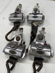 Q’STRAINT retractores de silla de ruedas de doble perilla, juego de 4, montaje L-Track - Imagen 1 de 6