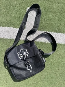 Trapstar London kleine Messenger Side Bag - Bild 1 von 8
