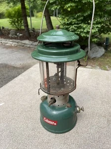 Vintage Coleman Lantern Green Nov 1963 2 Mantle Model 220F 228F Camp Outdoor - Picture 1 of 6