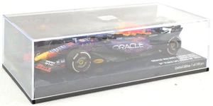 Minichamps Red Bull - S. Perez - 2023 Las Vegas GP 1:43 Diecast F1 Car 410232211 - Picture 1 of 4