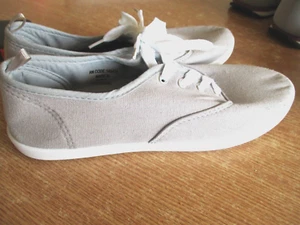 Primark Sneaker Gr.38 grau - Bild 1 von 1