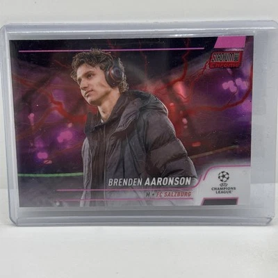 2021-22 Topps Stadium Club Chrome UCL - Brenden Aaronson #15 Pink & Red Electric - Image 1 of 3