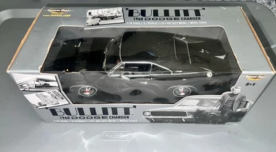 RARO CARRO DE FILME STEVE McQUEEN BULLITT 1/18-68 CARREGADOR PRETO ERTL MUSCLE AMERICANO  - Imagem 1 de 4