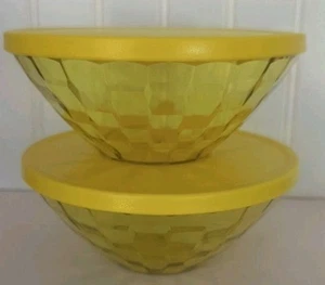 Tupperware Acryl gelb Prismenschüsseln klein je 500 ml 2er Set - Bild 1 von 4