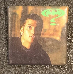 Batman Original VINTAGE Movie Button Pinback Chris O'Donnell - Picture 1 of 2