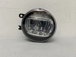 ✅ OEM 2015-2019 Lexus NX IS ES GS Right Passenger’s Side Fog Light - Picture 1 of 4