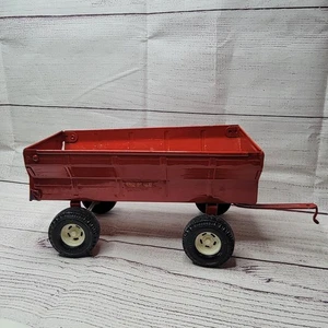 Vintage Tru-Scale Red trailer with wide tires 1/16 scale pressed steel - Picture 1 of 9