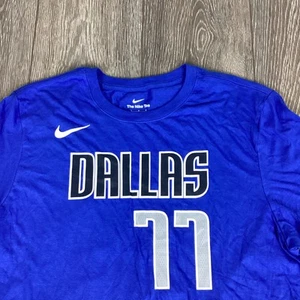 Nike NBA Dončič Dallas #77 Large men's blue short sleeve T-shirt - Picture 1 of 5