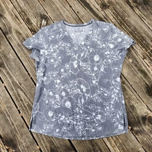 Beyond Scrubs V-Neck Scrub Top: Size Small, Grey & White, Floral - Picture 1 of 6