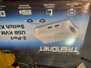 TRENDnet TK-207K Kit switch KVM USB 2 porte con cavi nuovo sigillato nella scatola - Foto 1 di 3