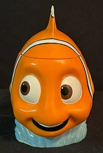 NUEVO Disney on Ice Finding Nemo 3D Cup Pixar Abatible Top - Imagen 1 de 5