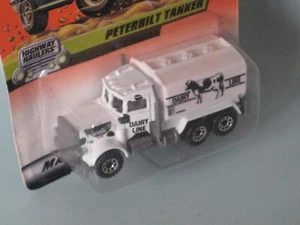 Matchbox Peterbilt Tanker Milk Farm Farmer White 75mm Toy Model Car in BP b - Picture 1 of 2